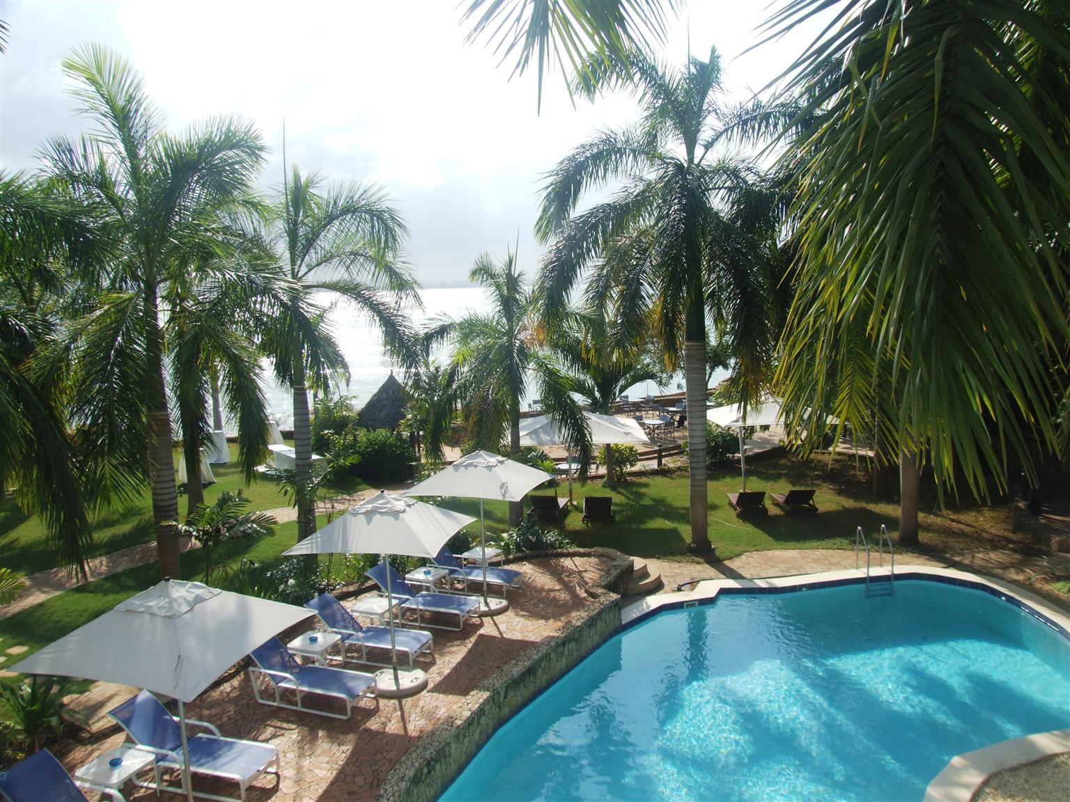 Coral Beach Hotel Dar Es Salaam Buitenkant foto