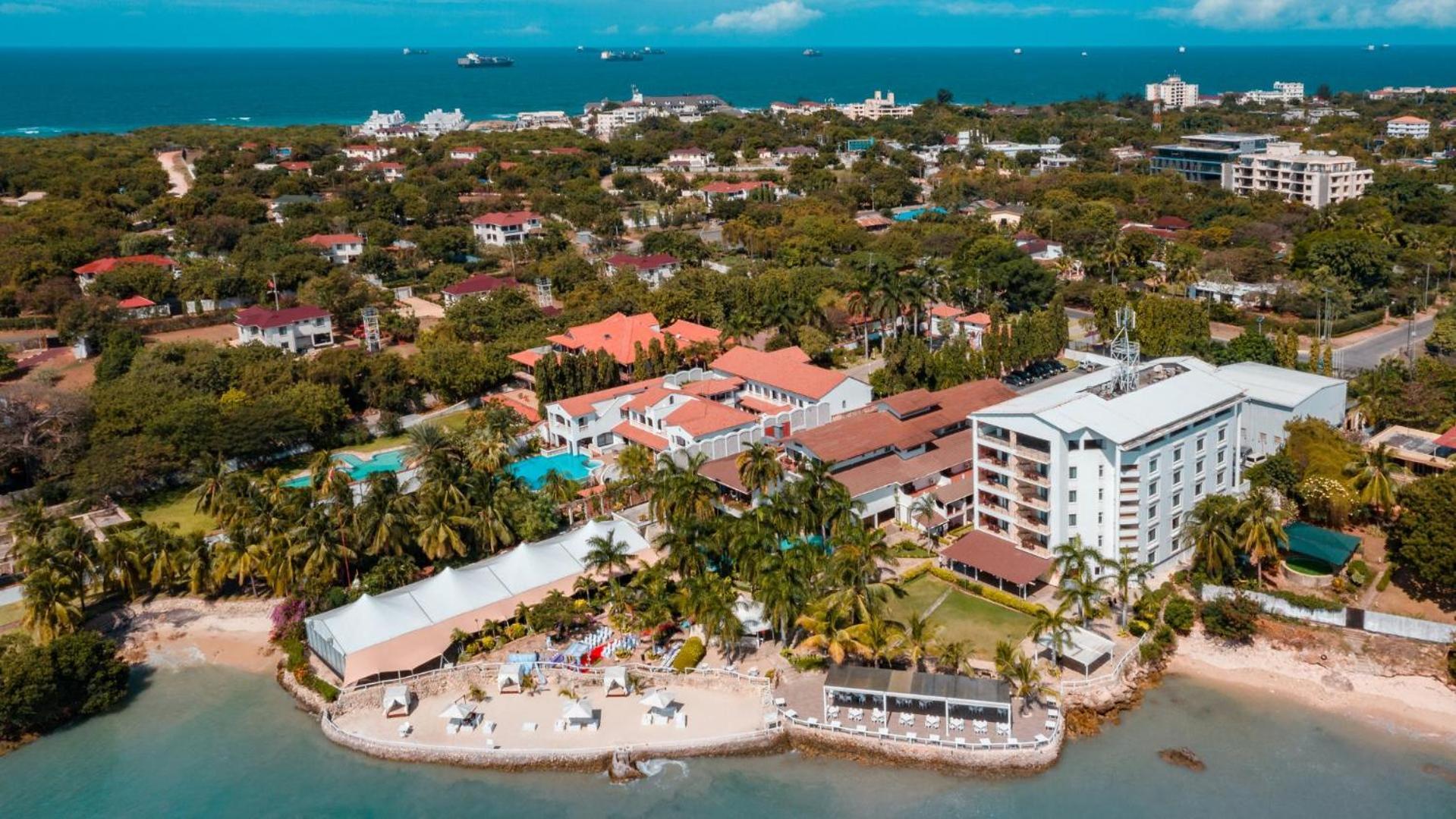 Coral Beach Hotel Dar Es Salaam Buitenkant foto